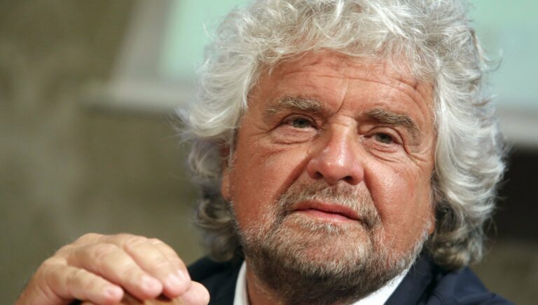 Grillo non serve più al M5S ma Conte gli regala 300 mila euro