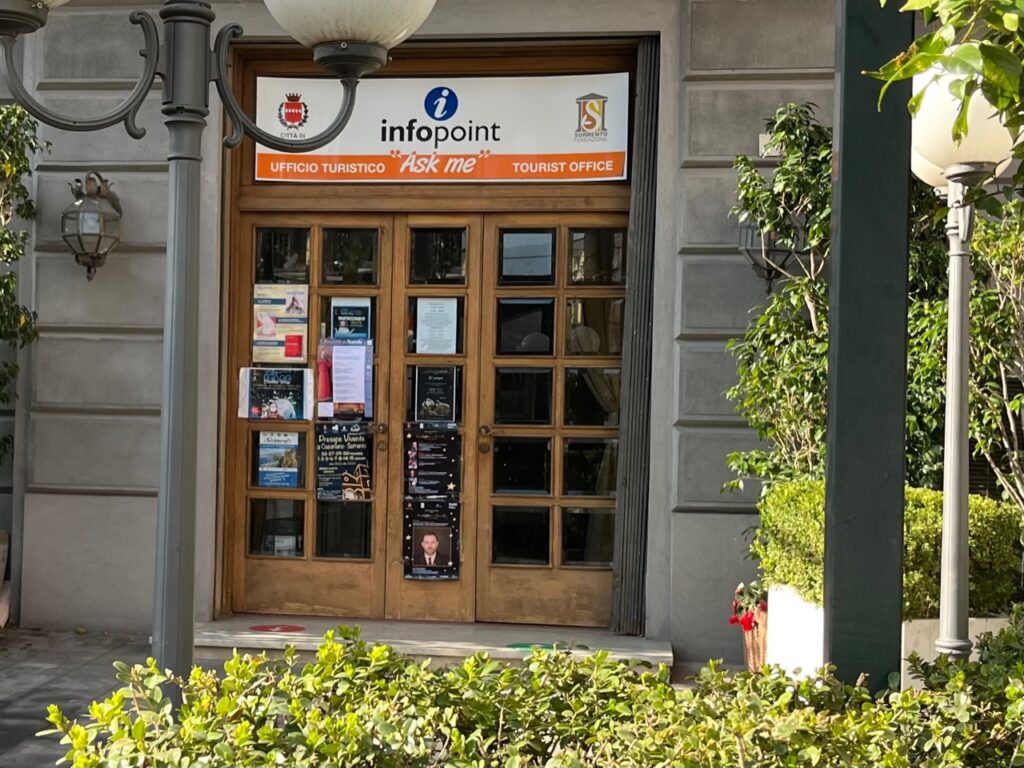 Salerno: "Taormina non può fare a meno di un Ufficio Turistico" 1 IMG 4775 1