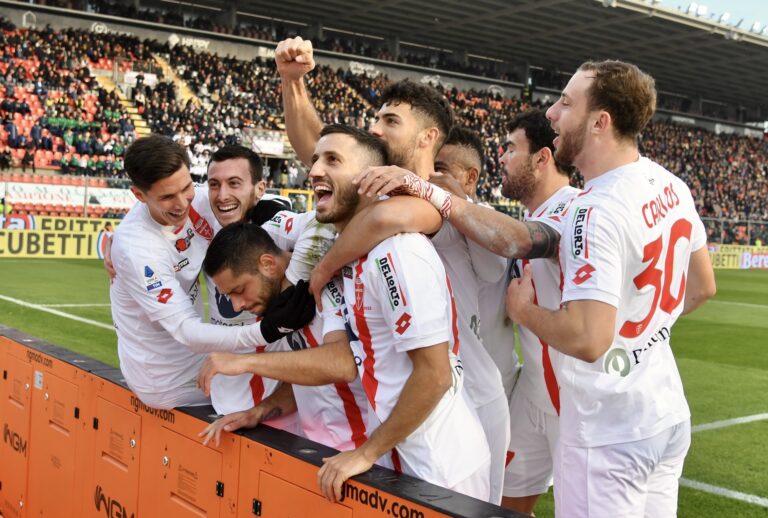 Cremonese-Monza 2-3, Caprari uomo derby