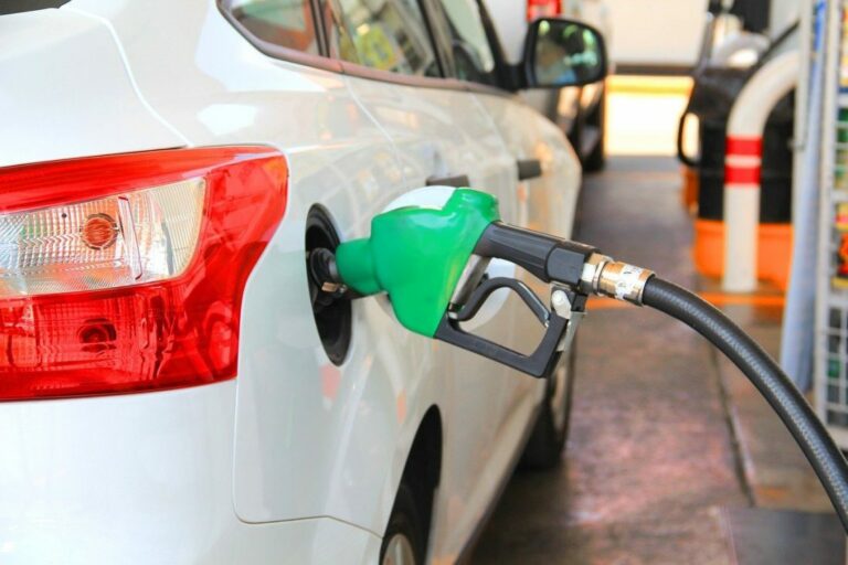 Carburanti: sciopero congelato, tavolo tecnico il 17 gennaio