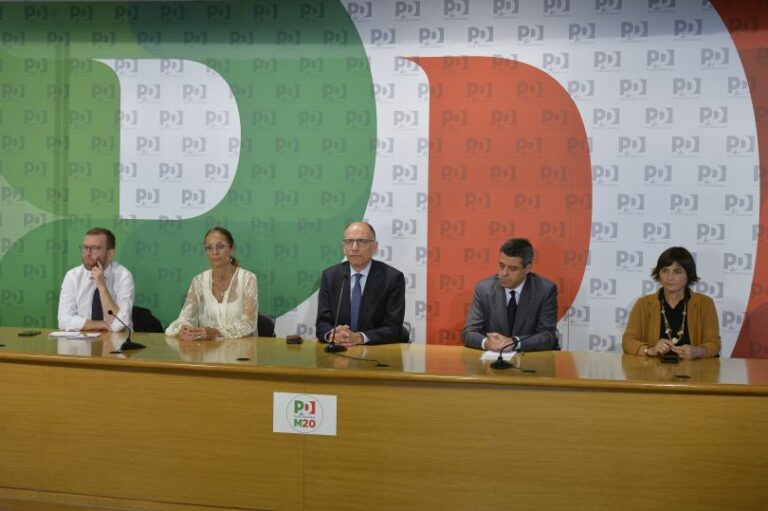 Cospito, Pd: “Meloni parla da capo partito non da premier”