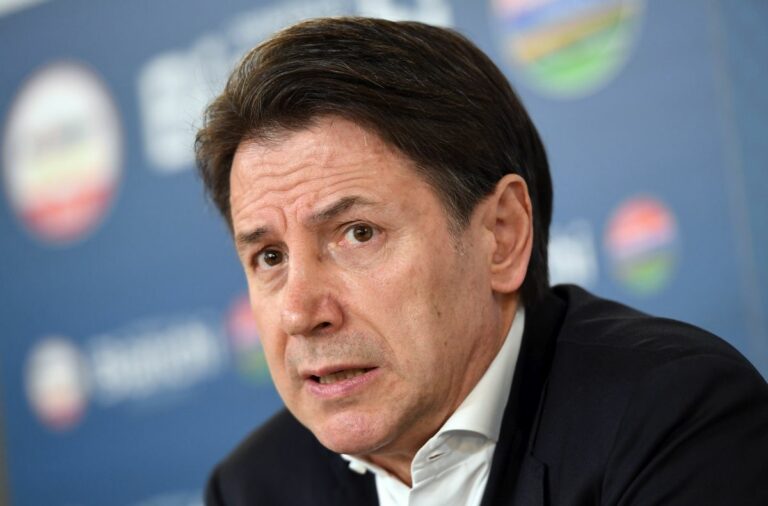 Superbonus, Conte: “Dal Governo un colpo letale all’edilizia”