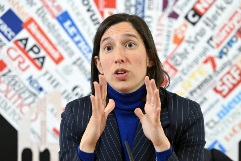Centrodestra, Schlein: “è diviso, facciamo esplodere le contraddizioni”