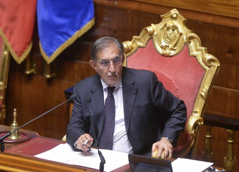 Immigrazione, La Russa: “Tragedie come Cutro non si ripetano più” Immigrazione, La Russa: “Tragedie come Cutro non si ripetano più”