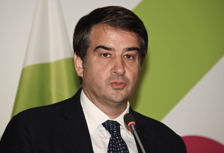 Infrastrutture, Fitto: “Utilizzare bene le risorse”