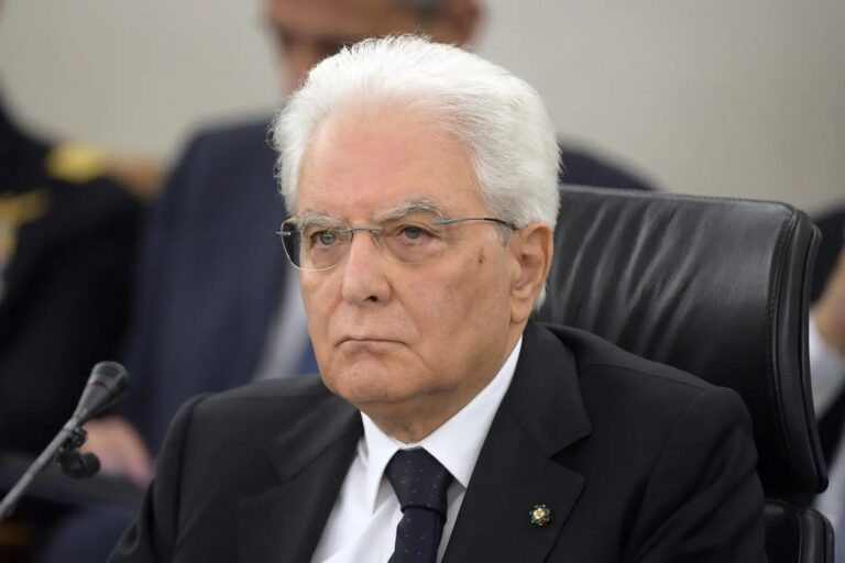 Mattarella stoppa il governo sulla “torta” dei diritti tv