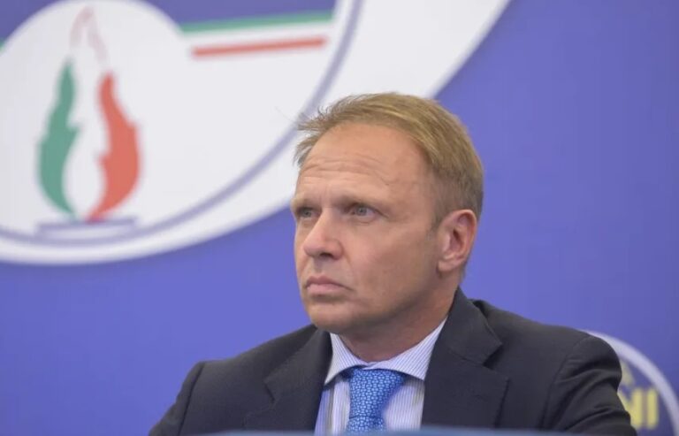 Vino, Lollobrigida: “Etichetta irlandese divide l’Europa” Vino, Lollobrigida: “Etichetta irlandese divide l’Europa”