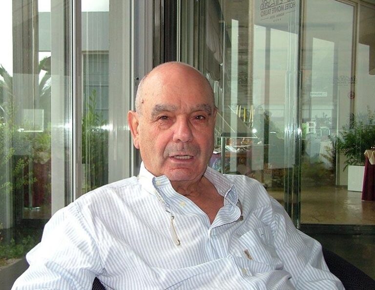 Ci lascia Italo Mennella, un grande protagonista del turismo a Taormina
