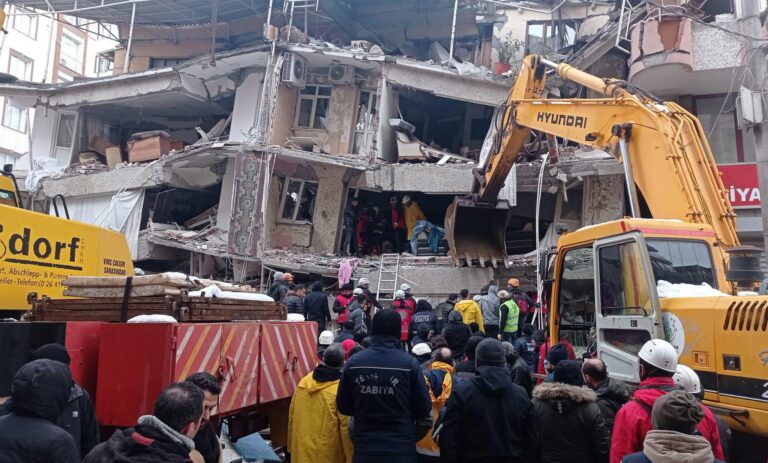 Sisma in Turchia-Siria mille volte superiore ad Amatrice