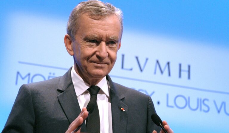Arnault senza freni: dopo il colpo a Taormina una villa da 55 mln a Parigi