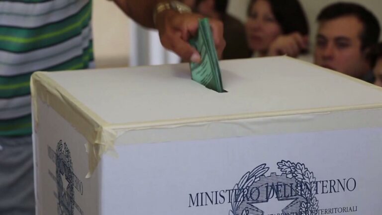 Elezioni regionali, si infiamma la campagna elettorale Elezioni regionali, si infiamma la campagna elettorale