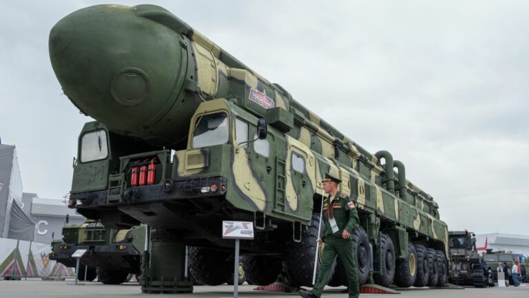 Escalation nucleare: il mondo scherza col fuoco Escalation nucleare: il mondo scherza col fuoco