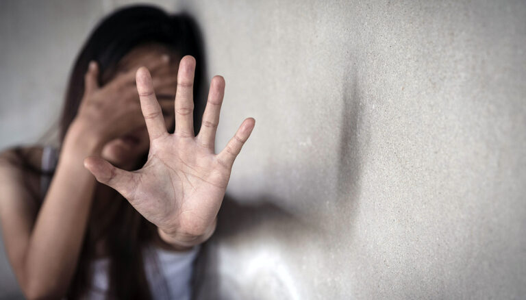 Diciassettenne si uccise dopo violenza di gruppo: chiuse le indagini Diciassettenne si uccise dopo violenza di gruppo: chiuse le indagini