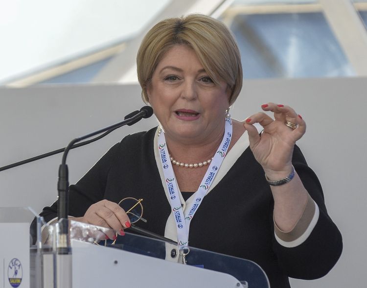 Lavoro, Calderone: “In campo interventi a tutela del potere d’acquisto”