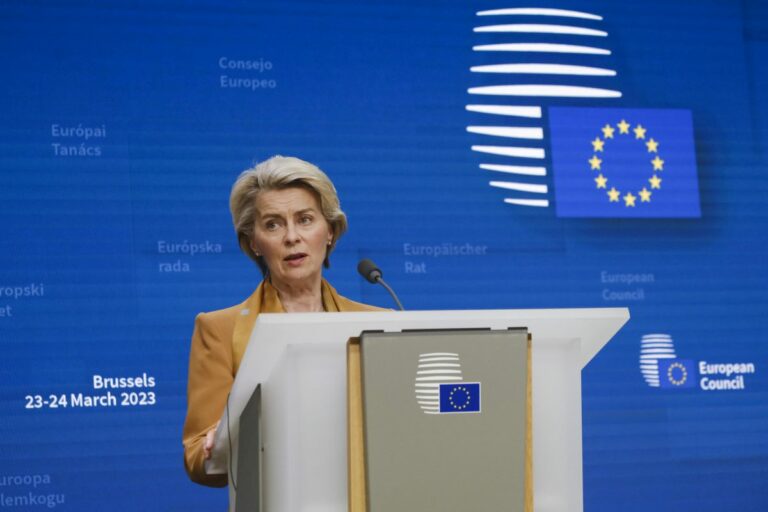 Ucraina, Von der Leyen: “Inaccettabile piano pace che consolidi annessioni”