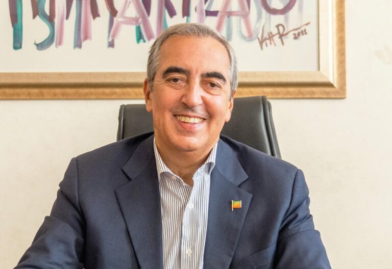 Gasparri: “E’ finita la svendita grillina dell’Italia ai cinesi”