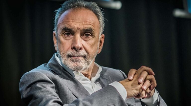 Covid, ha ragione Remuzzi: “Inutile cercare colpevoli”