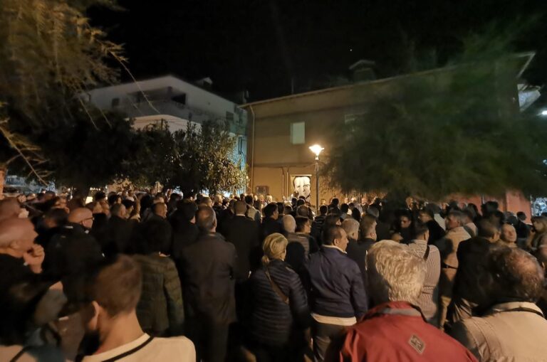 Indetti i comizi: piazze “infuocate” per il voto a Taormina