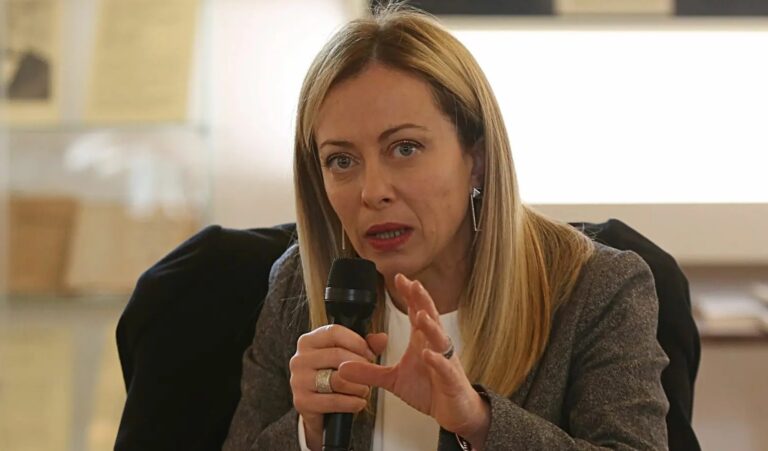 Meloni: “Con il Patto per la Terza Età stop a marginalità anziani”