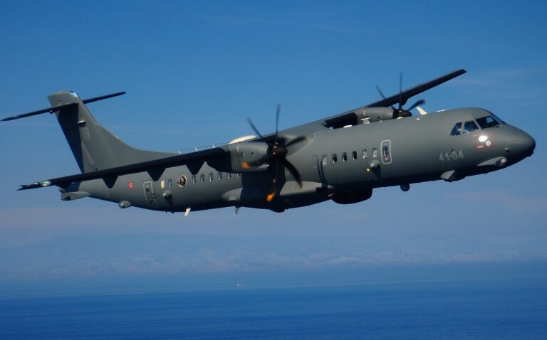 Manovre russe a largo della Sicilia: decolla un jet  dell’Aeronautica