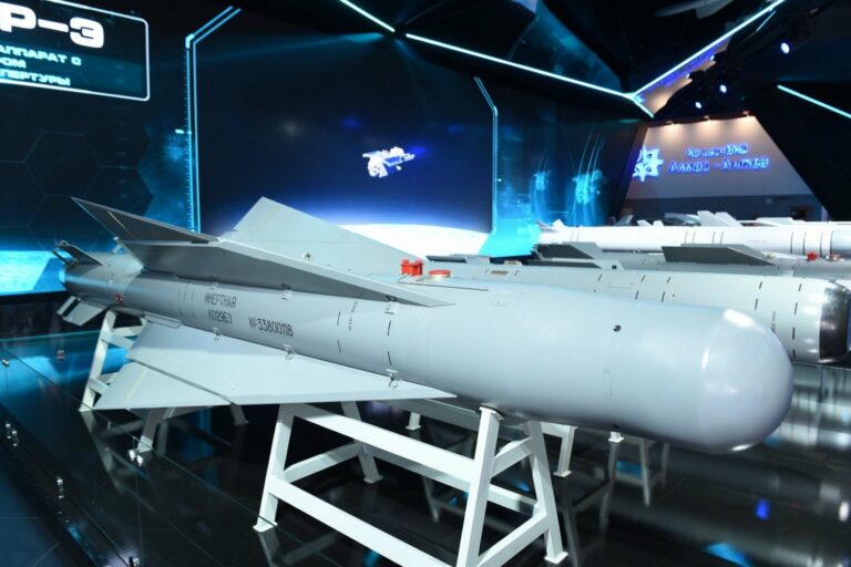Putin lancia la superbomba: ora il mondo trema