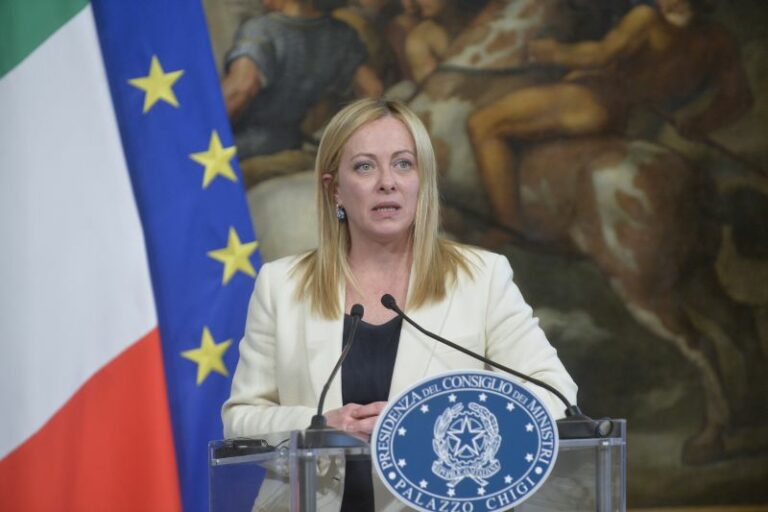 Vino, Meloni: “Un dovere sostenere questo settore”