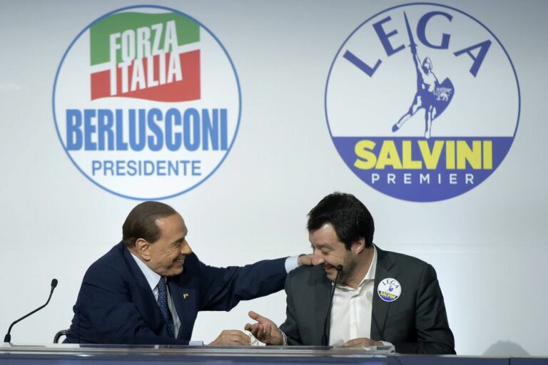 Berlusconi, Salvini: “Sua telefonata la più bella che potessi ricevere”