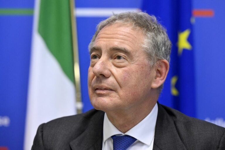 Urso: “Aumentare salari con taglio del cuneo”