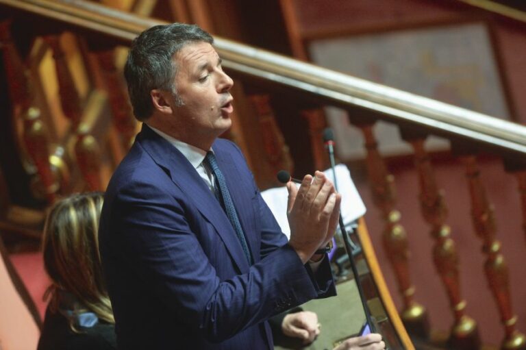 Terzo polo, Renzi: “Pronto a confronto con tutti, da parte mia no insulti”
