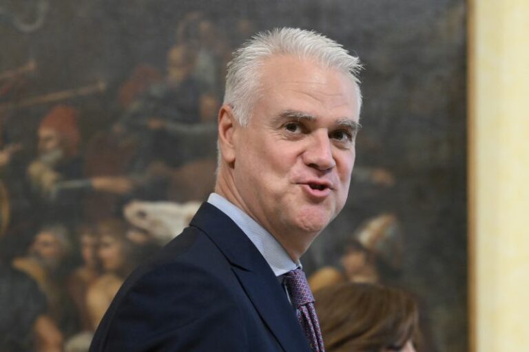 Pnrr, Zangrillo: “Modifiche entro la fine del mese, sarà credibile”