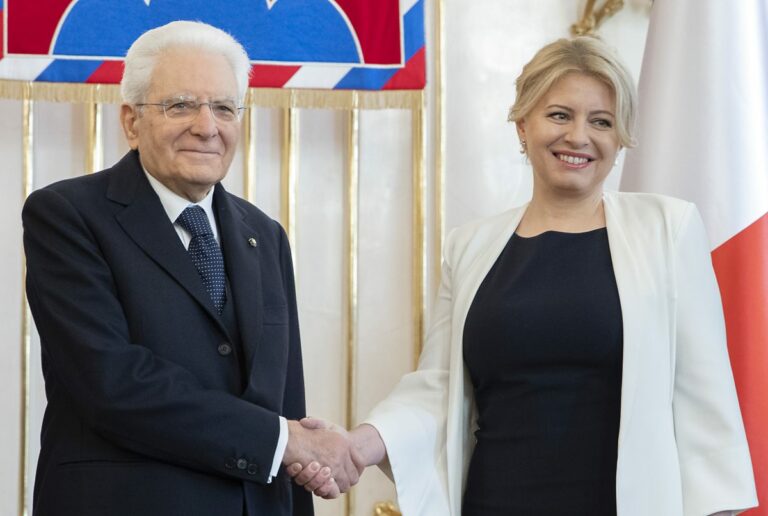 Ucraina, Mattarella: “E’ in gioco il futuro di pace dell’Europa”