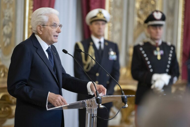 Sudan, Mattarella: “Evacuazione degli italiani efficiente e rapida” Sudan, Mattarella: “Evacuazione degli italiani efficiente e rapida”