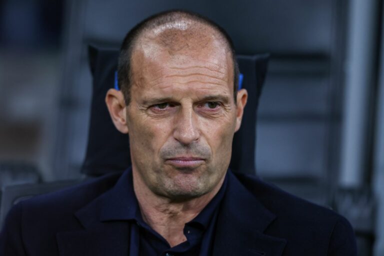 Caos Juve, Allegri: “No all’Arabia”.  Tifosi scatenati: “Vai via”