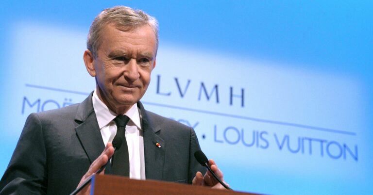 Arnault accelera per l’apertura del suo nuovo gioiello a Taormina