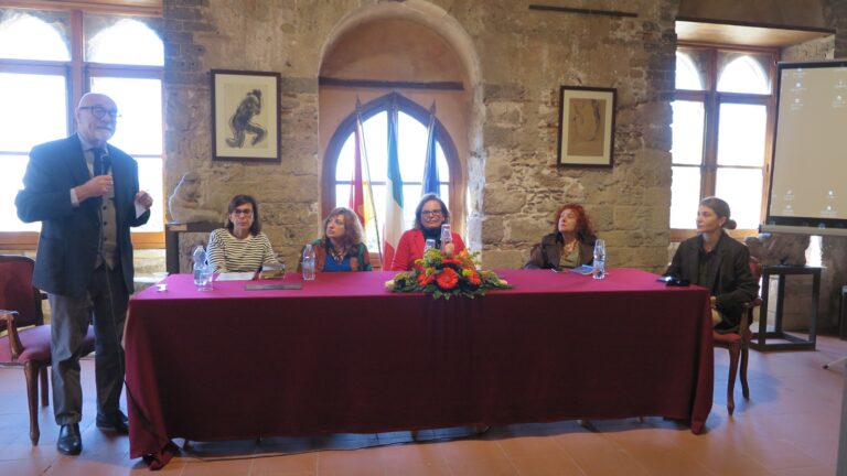 Inaugurata la mostra su Miss Mabel Hill, icona del ricamo siciliano