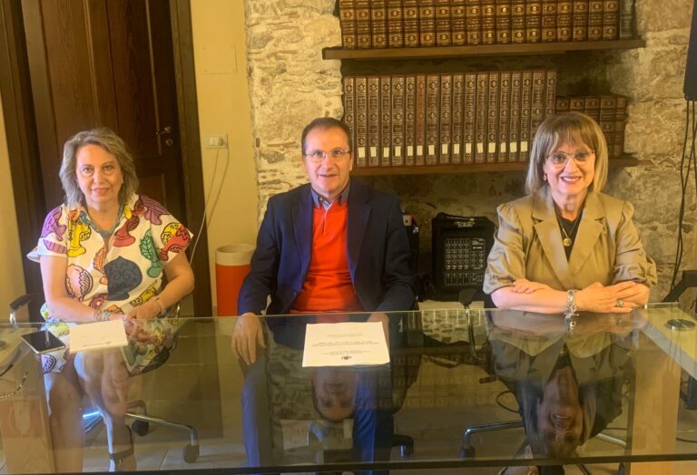 Teatro Antico, la Commissione Liquidatoria fa causa alla Regione: “2,8 mln mai versati a Taormina”