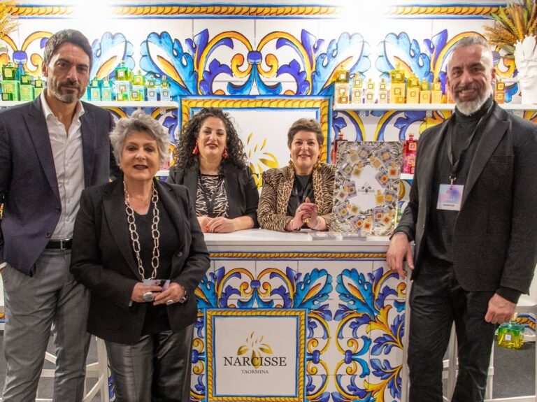 Exsence 2023: Narcisse incanta Milano con i profumi di Taormina