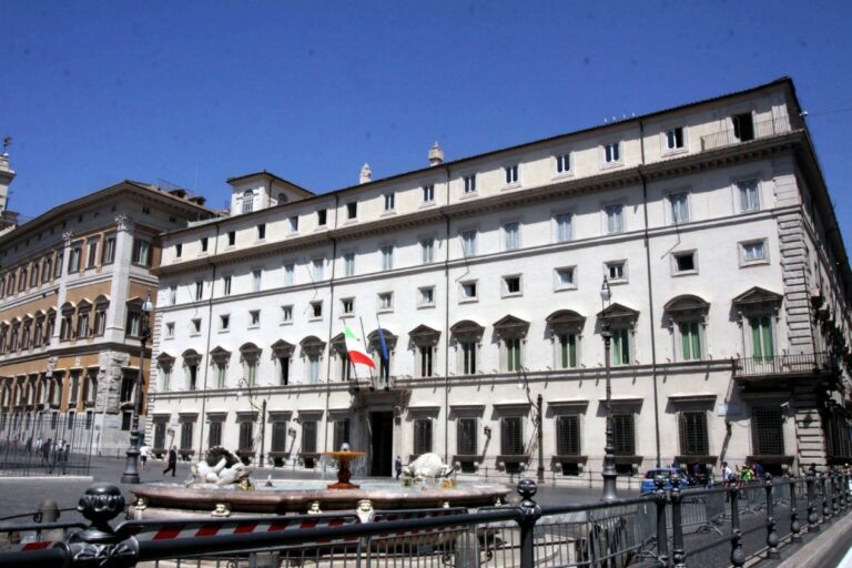 Via libera al Def, Giorgetti: “Ambizione responsabile per nuova crescita”