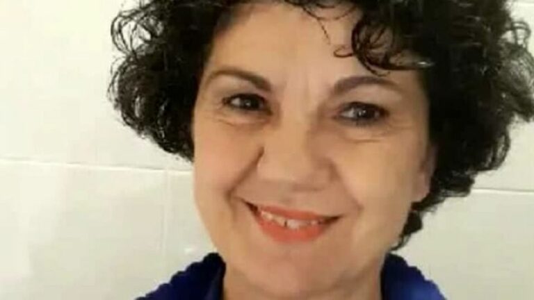 Maestra fa recitare l’Ave Maria in classe e viene sospesa: una vergogna italiana