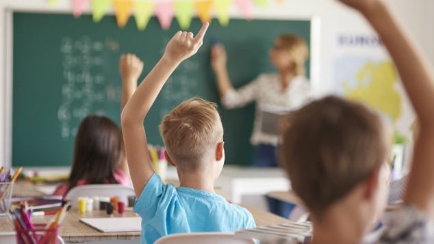 Rinunciano alla gita per il compleanno di una compagna disabile