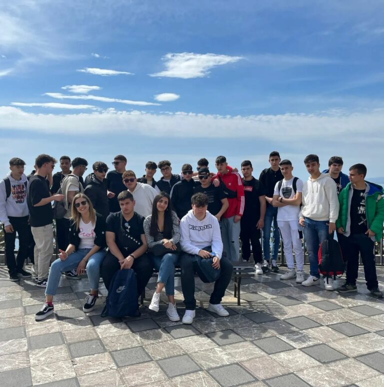 Gli studenti dell’ITAA Marconia in visita a Taormina: “E’ la perla della Sicilia”