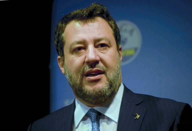 Caso Rackete, Senato nega processo a Salvini
