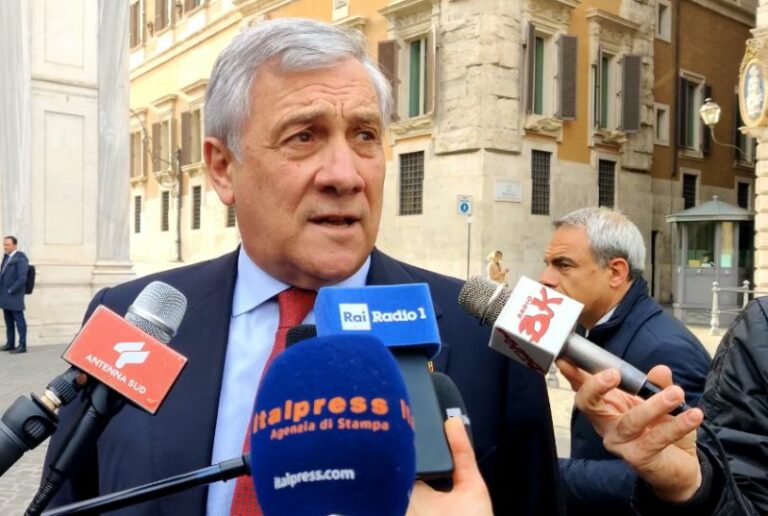 Riforme, Tajani: “Siamo pronti, ascoltiamo le opposizioni”