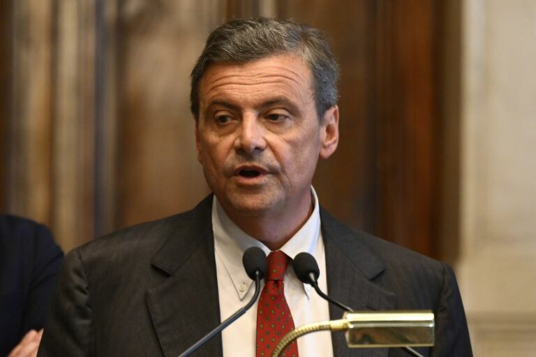 Riforme, Calenda: “Il presidente della Repubblica non si tocca”