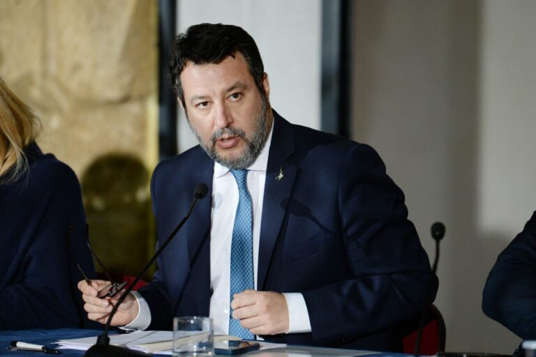 Salvini: “Ponte sullo Stretto, creerà 100 mila posti di lavoro”