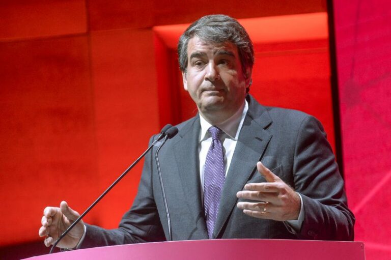 Pnrr, Fitto: “Errore concentrarsi solo su obiettivi intermedi”