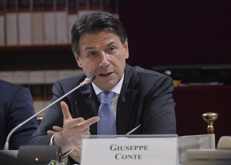 Conte: “Meloni non si batte con campo largo, serve idea diversa di Paese”
