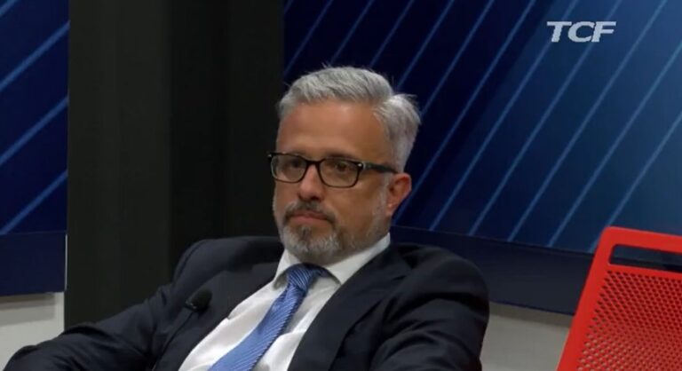 D’Aveni: “De Luca e Bolognari si stanno scambiando solo insulti”