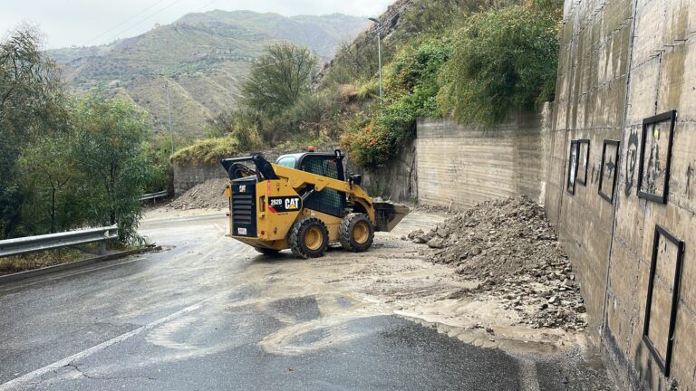 Maltempo a Taormina: Via Crocefisso riaperta al transito