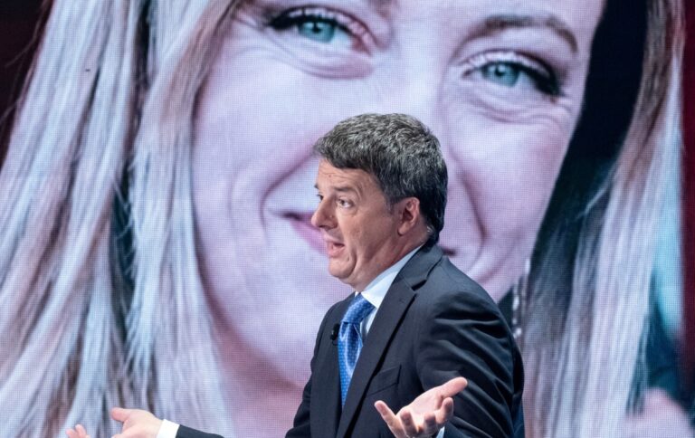 La svolta di Renzi: sì a Meloni, patto contro Pd e Conte